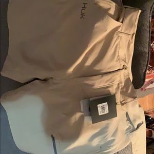 New with tags huk shorts